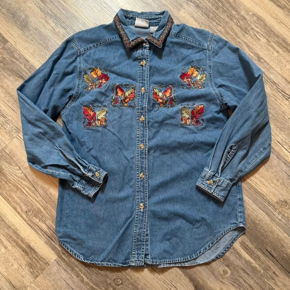 Bobbie Brooks Denim Shirt Leaves Fall Women’s Small Applique Button
